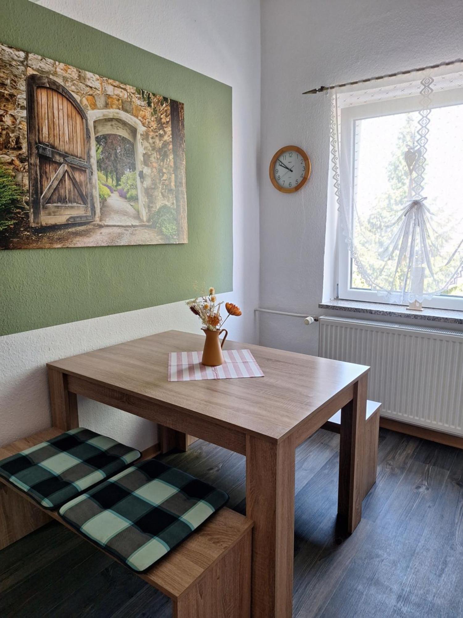 Gaststaette Und Pension Zur Schiene Мерзебург Экстерьер фото